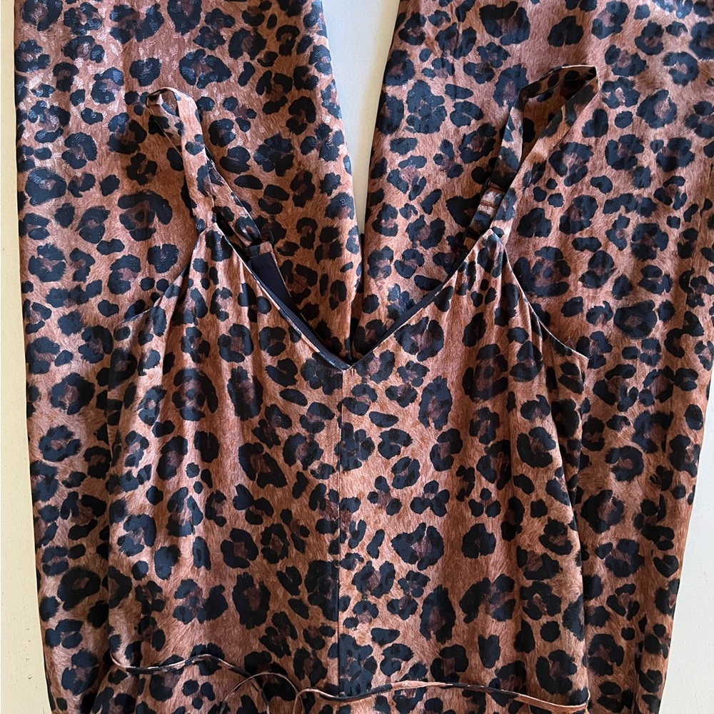 Gianni Bini Jumpsuit Women’s/juniors Sz 2 XS Animal Print Wide Leg